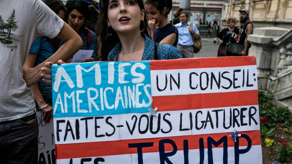 Abortion threatened in the United States reminds us that it is a fragile right, even in France