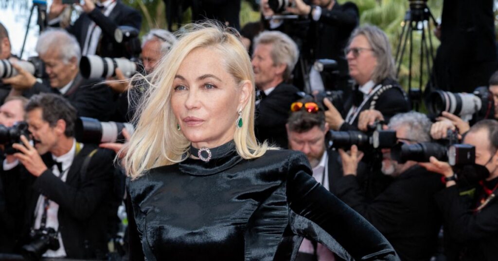 Emmanuelle Béart gothic, Léa Seydoux in a slit dress, a star in a bra... the black trend in Cannes