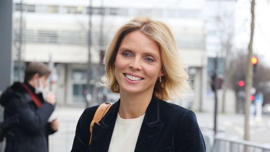 Sylvie Tellier on the start: this former Miss on the right track to succeed her