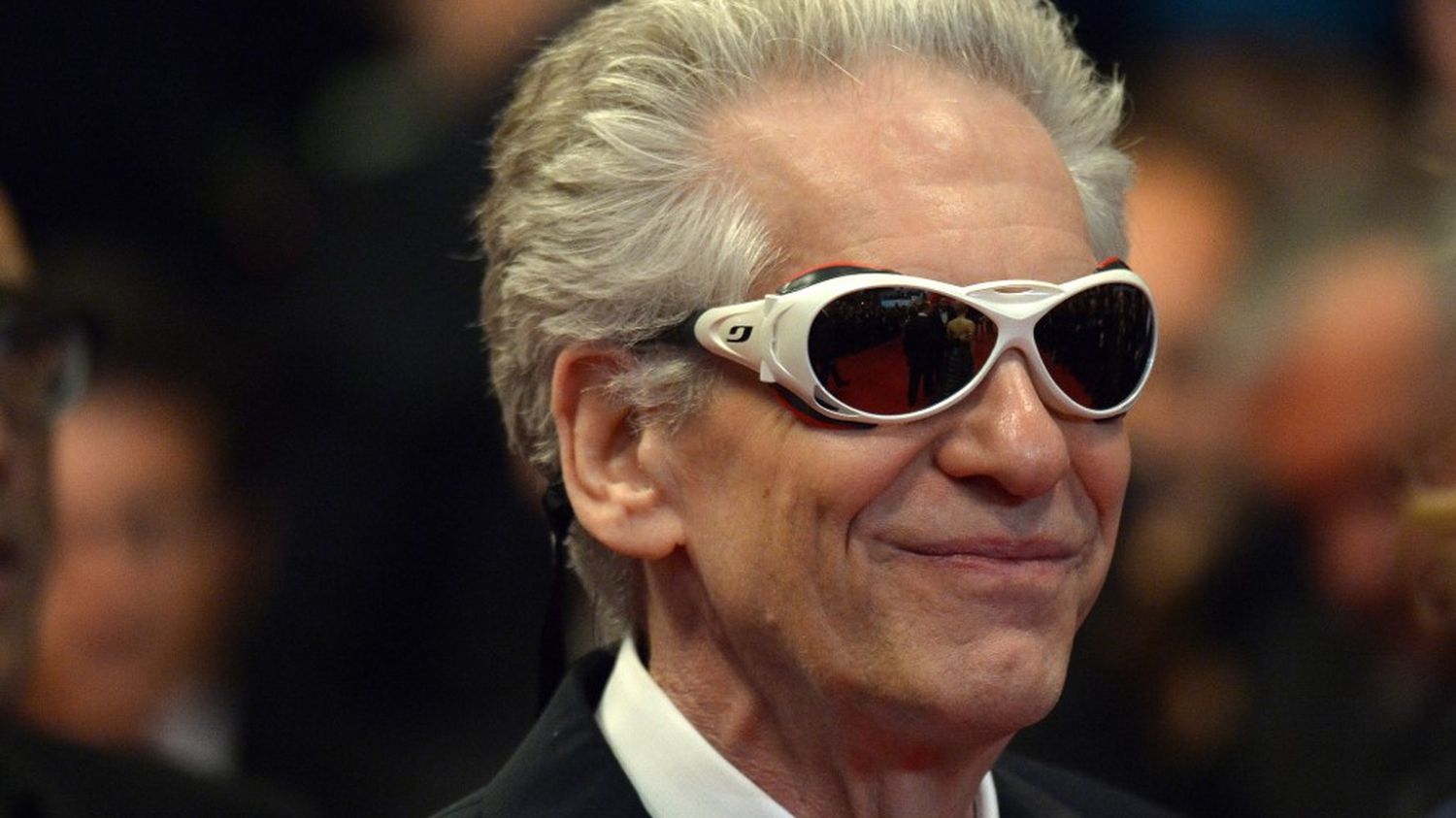 why does David Cronenberg have his napkin ring on the Croisette?