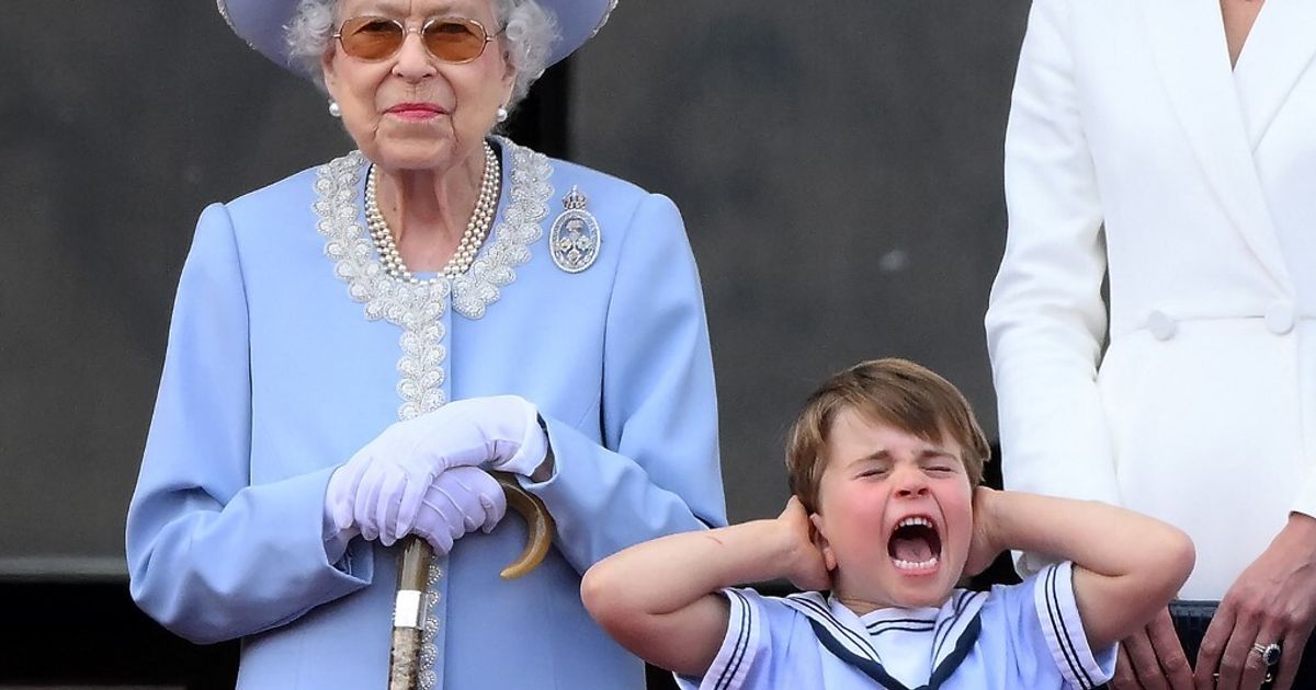 Au jubilé de la reine Elizabeth, le prince Louis a visiblement peu aimé le spectacle