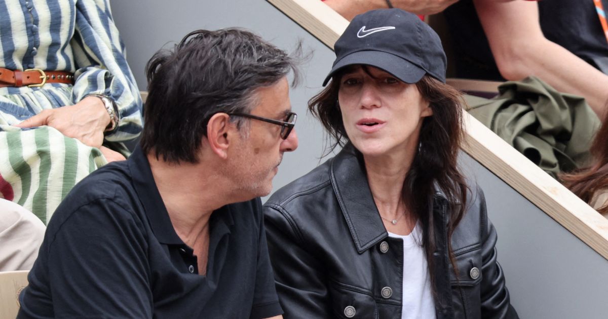 Charlotte Gainsbourg et Yvan Attal, l'amour en toute simplicité à Roland-Garros : le diaporama